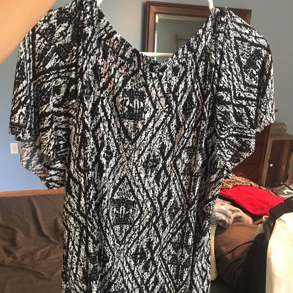 AGB blouse shirt! - Picture 5 of 5